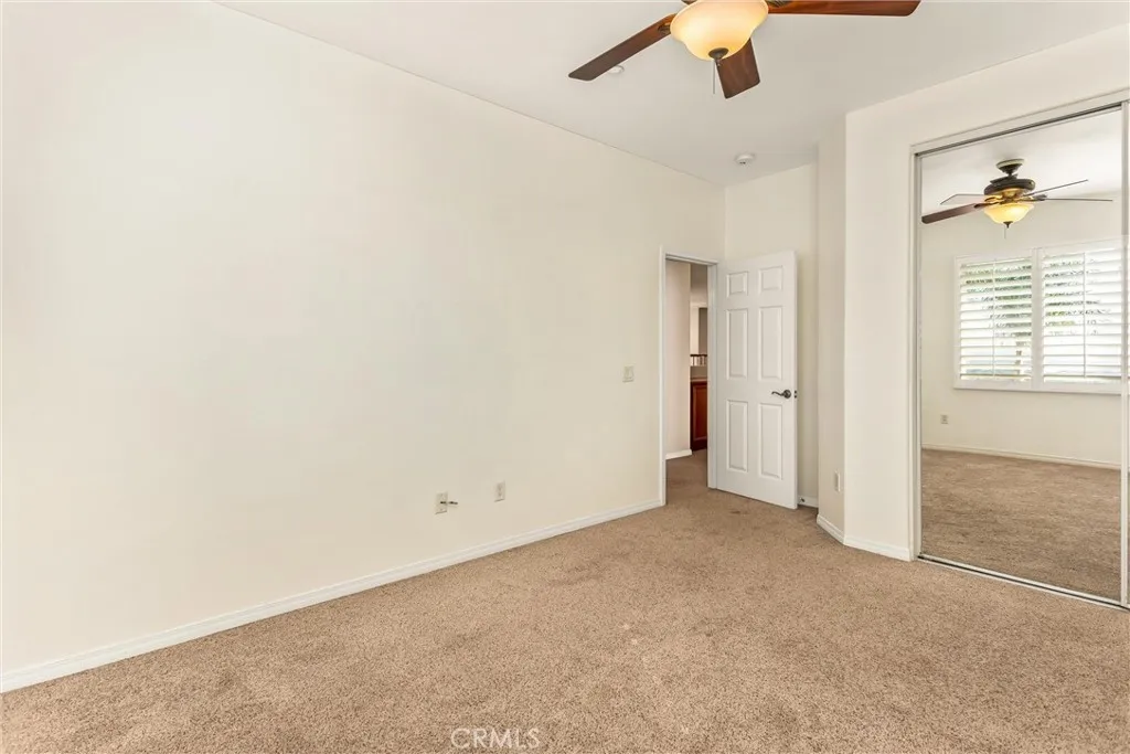 7526 Tioga Lane, Highland, California 92346 home-pic-38