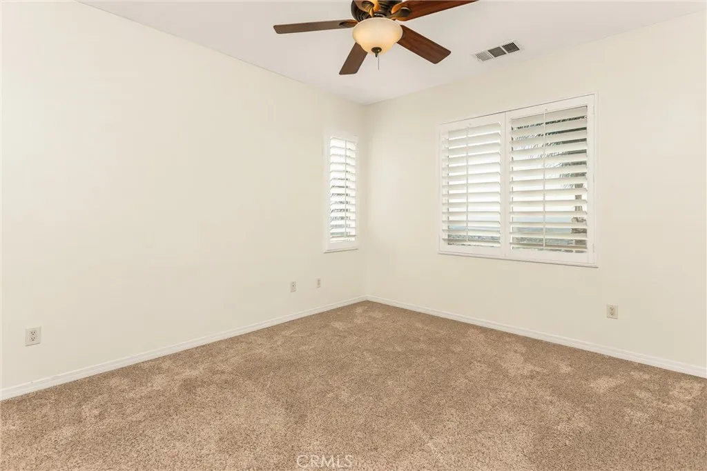 7526 Tioga Lane, Highland, California 92346 home-pic-37