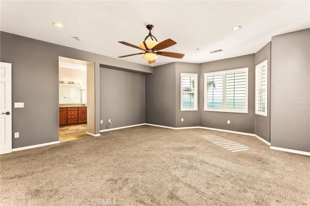 7526 Tioga Lane, Highland, California 92346 home-pic-43