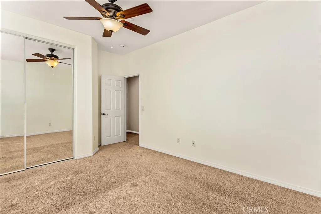 7526 Tioga Lane, Highland, California 92346 home-pic-36