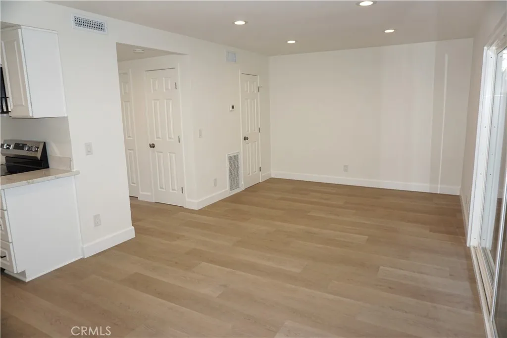 875 Las Lomas B, La Habra, California 90631 home-pic-12