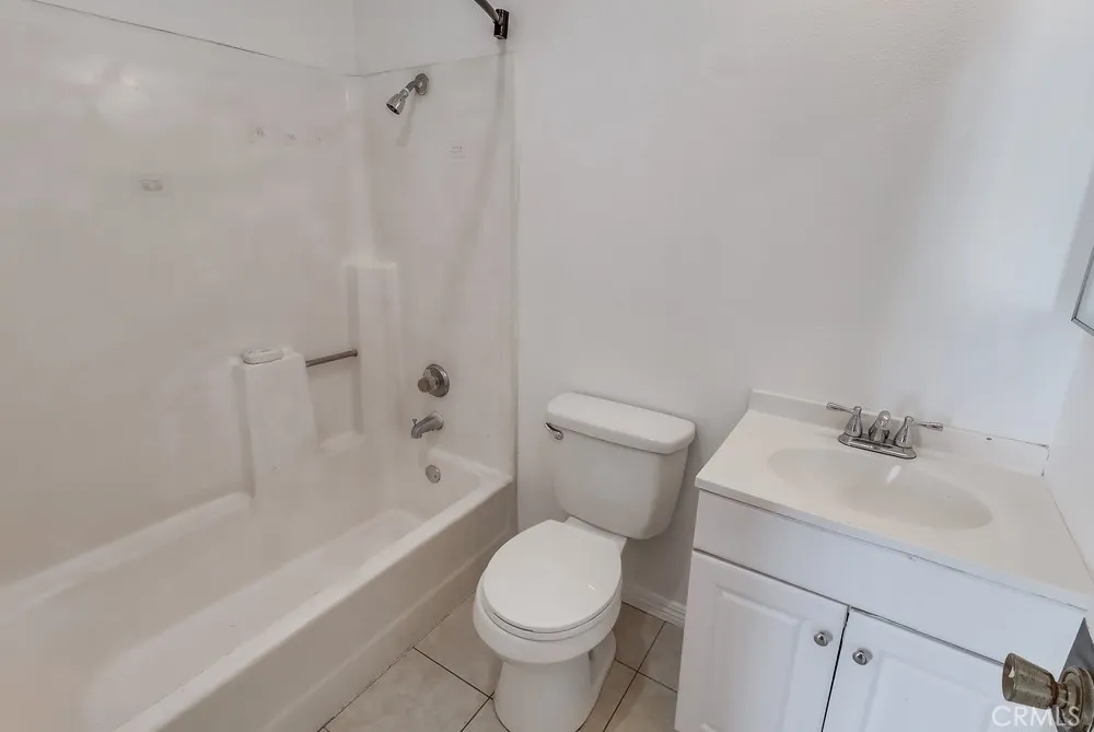 12235 Pine St 5, Norwalk, California 90650 home-pic-39
