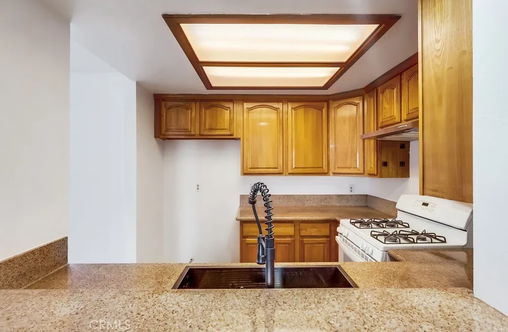 12235 Pine St 5, Norwalk, California 90650 home-pic-18