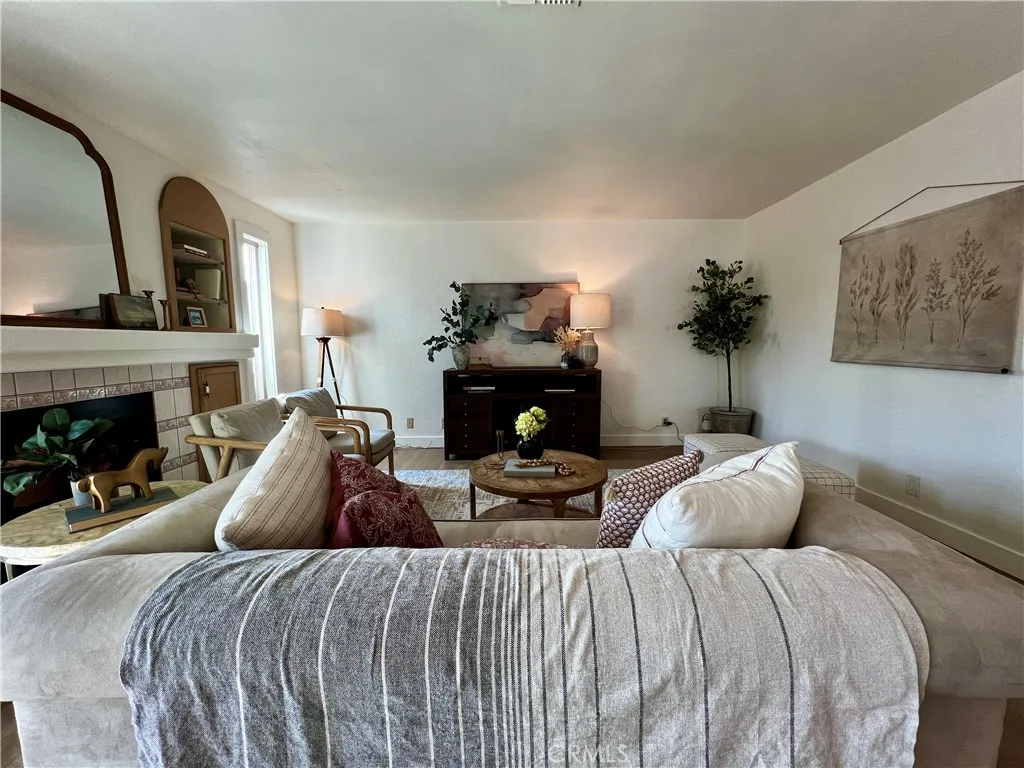 3004 Via Delores, Baldwin Park, California 91706 home-pic-4