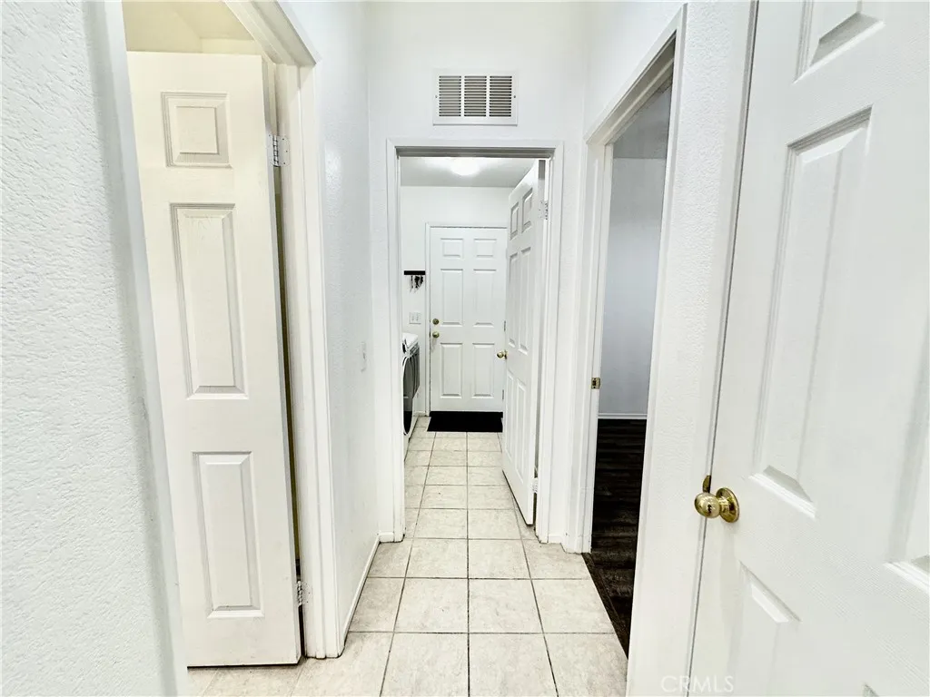 36676 Lynwood Ave, Murrieta, California 92563 home-pic-13