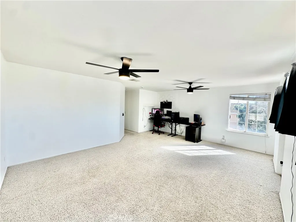 36676 Lynwood Ave, Murrieta, California 92563 home-pic-43