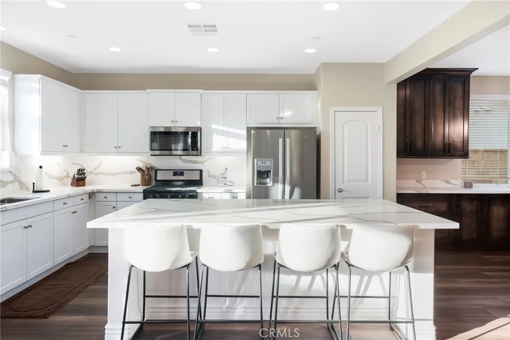 34611 Persian Lilac Street Street, Winchester, California 92596 home-pic-14