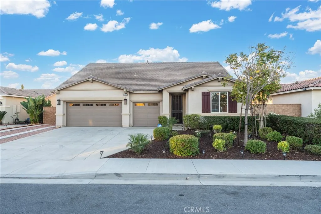 34611 Persian Lilac Street Street, Winchester, California 92596 home-pic-4