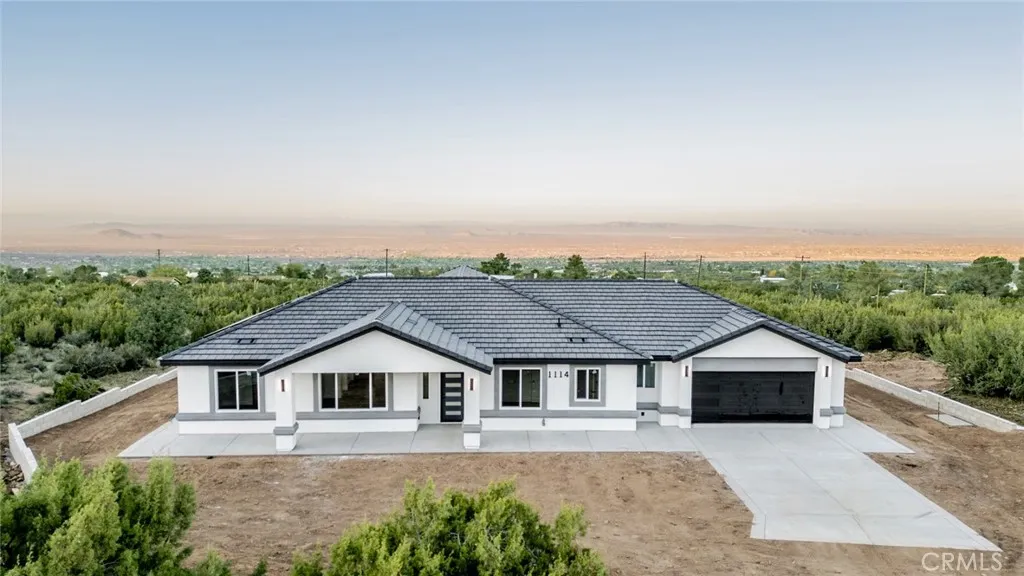 1114 Hollister, Pinon Hills, California 92372 home-pic-51