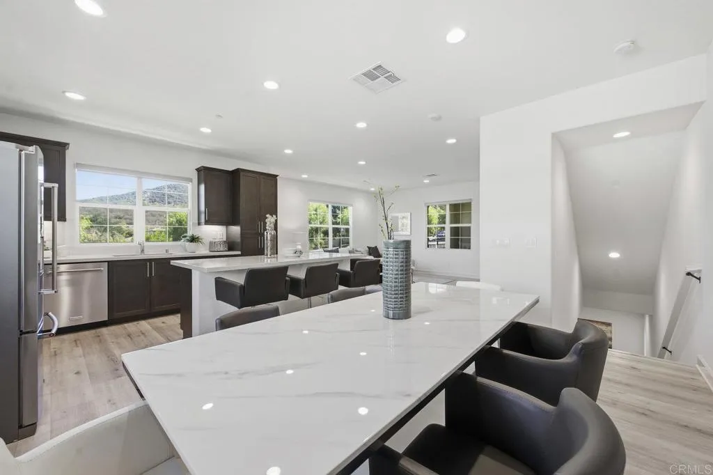 892 Slate Street, San Marcos, California 92078 home-pic-12