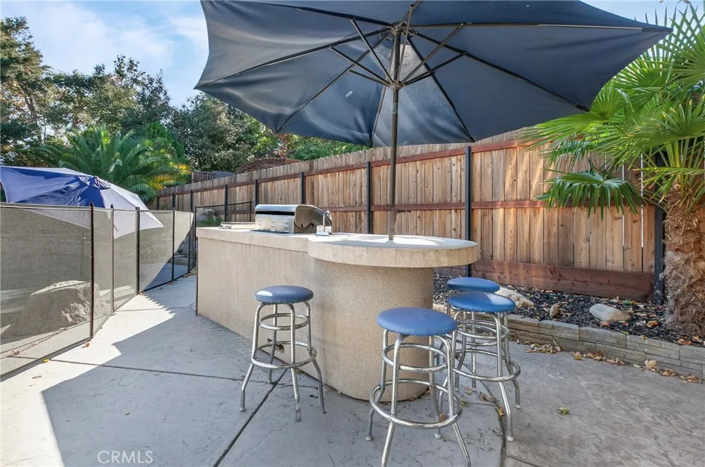 bbq and bar