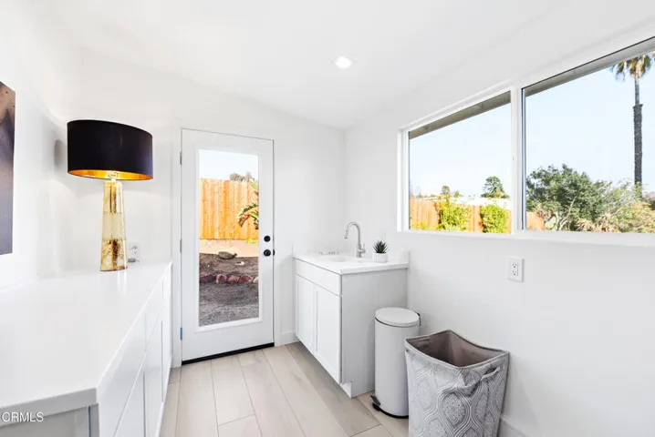 34 Vientos Rd Camarillo-42