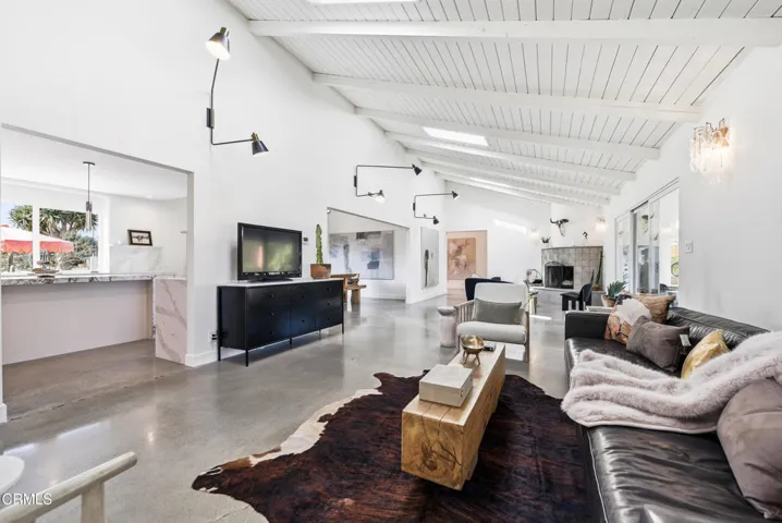 34 Vientos Rd Camarillo-16