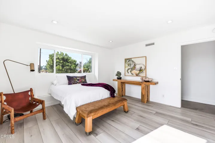 34 Vientos Rd Camarillo-39