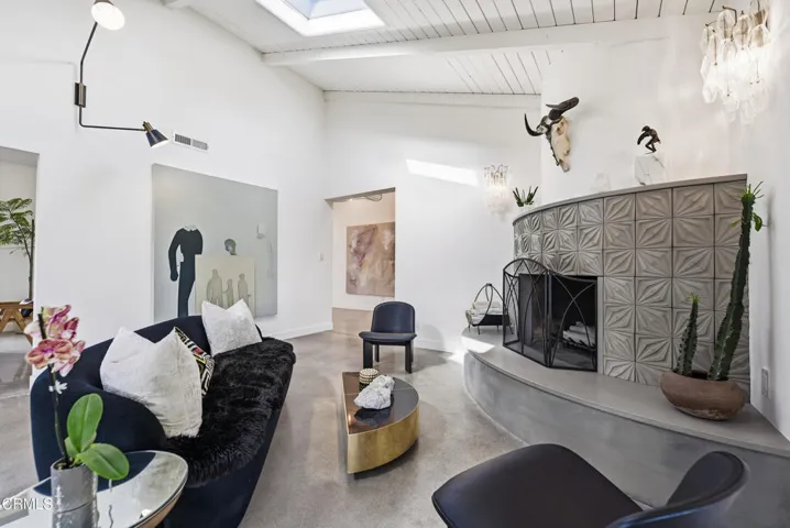 34 Vientos Rd Camarillo-11