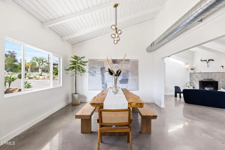 34 Vientos Rd Camarillo-21