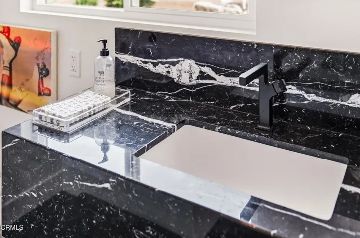 34 Vientos Rd Camarillo-137