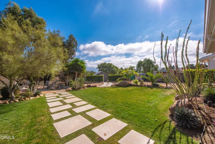 34 Vientos Rd Camarillo-100