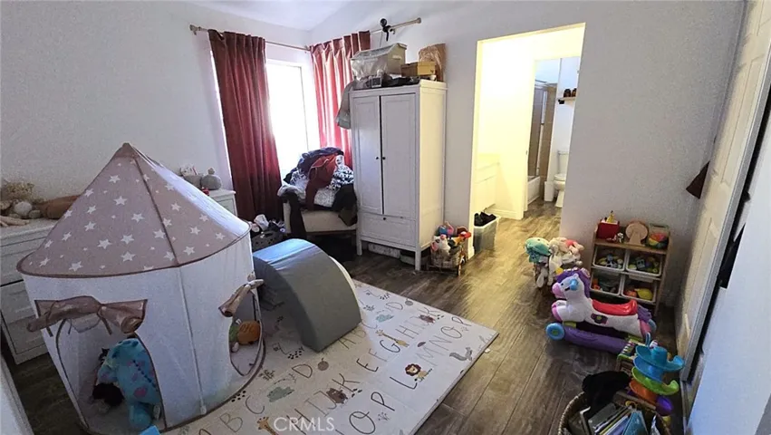 Second bedroom