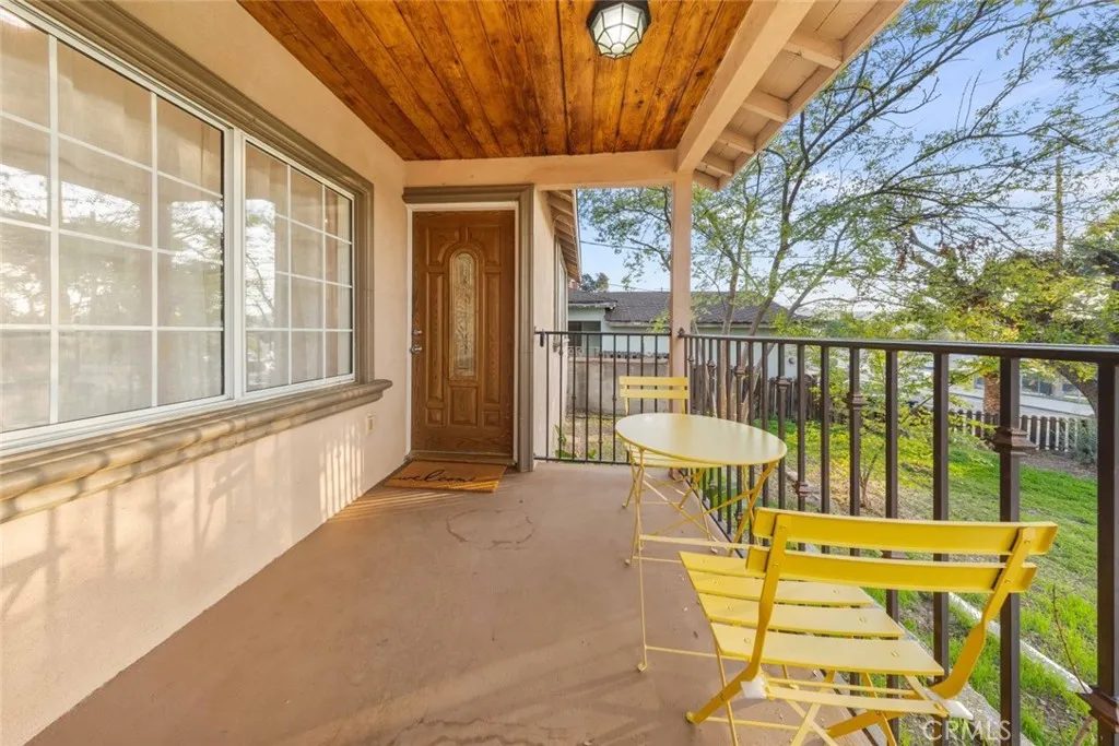 10554 Plainview, Tujunga, California 91042 home-pic-5