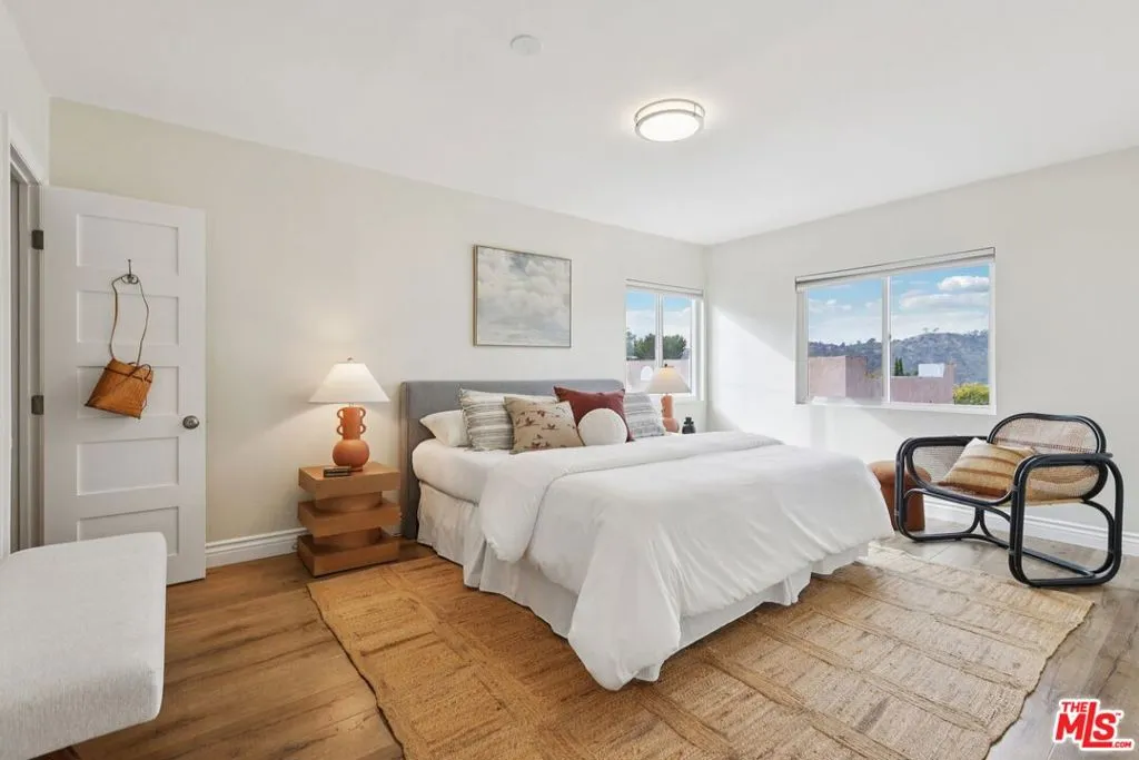 706 Isabel Street, Los Angeles, California 90065 home-pic-9