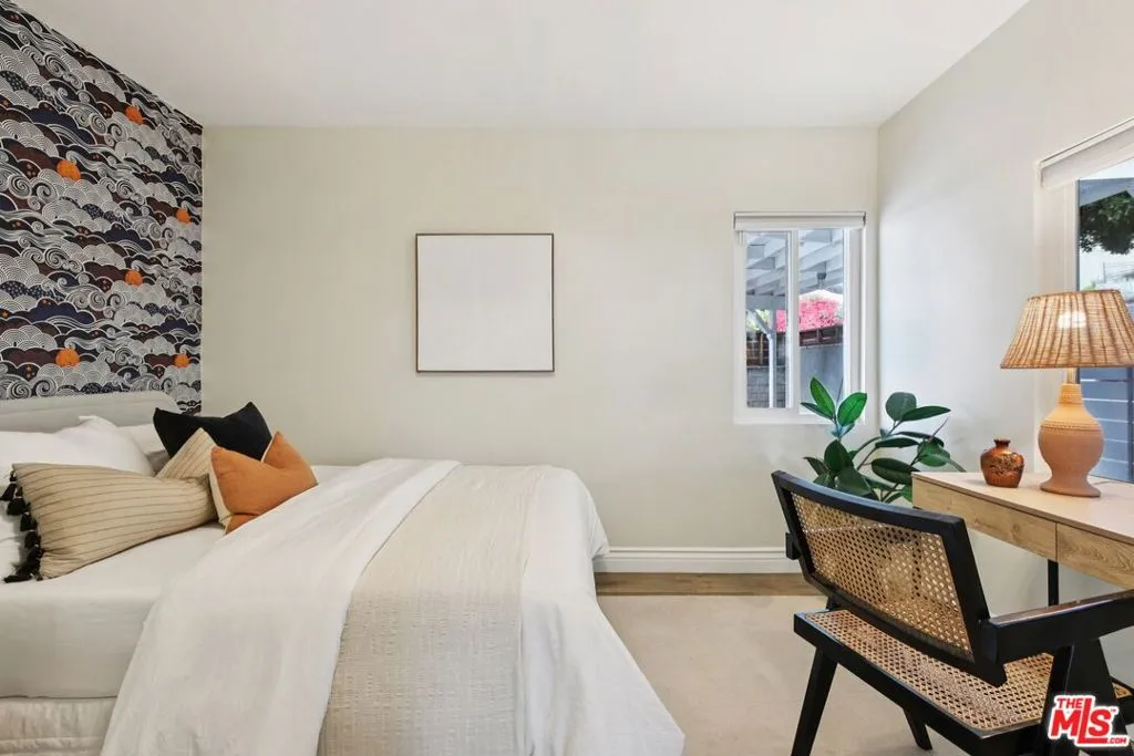 706 Isabel Street, Los Angeles, California 90065 home-pic-13
