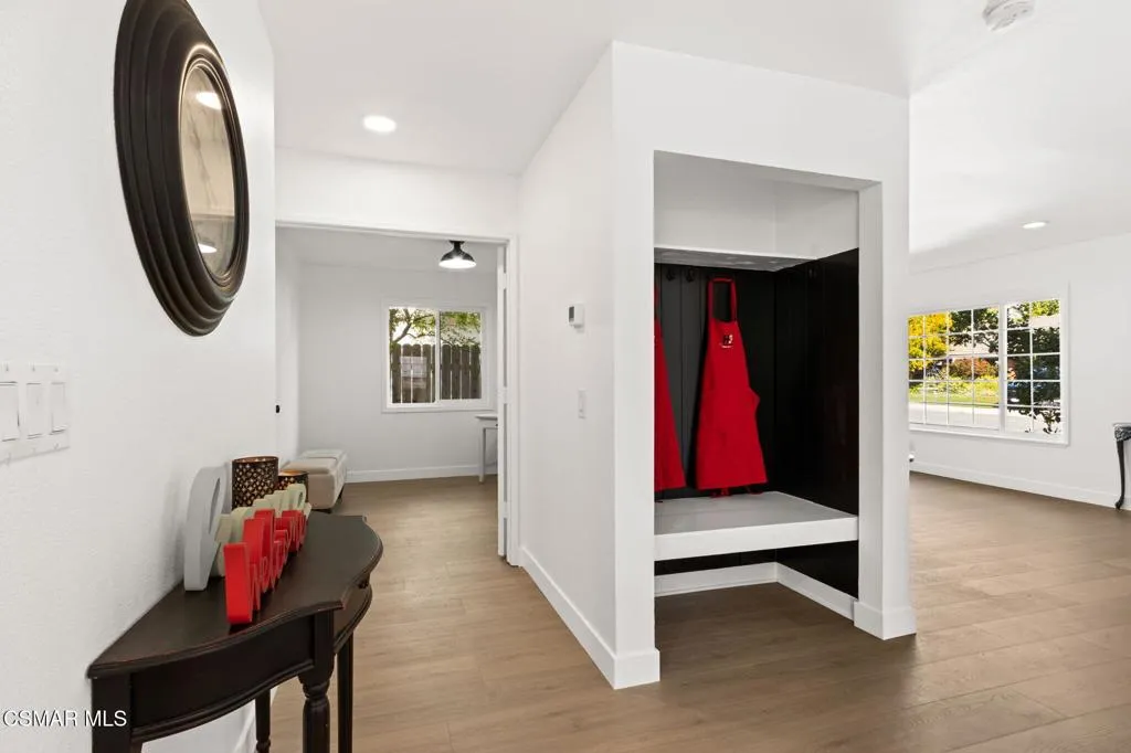 2809 Shelter Wood Court, Thousand Oaks, California 91362 home-pic-15