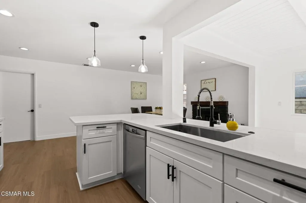 2809 Shelter Wood Court, Thousand Oaks, California 91362 home-pic-21