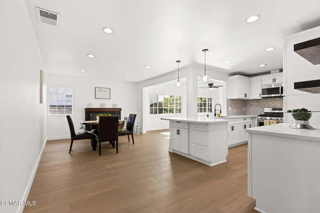 2809 Shelter Wood Court, Thousand Oaks, California 91362 home-pic-16