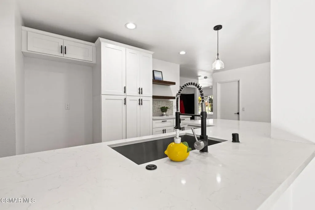 2809 Shelter Wood Court, Thousand Oaks, California 91362 home-pic-24