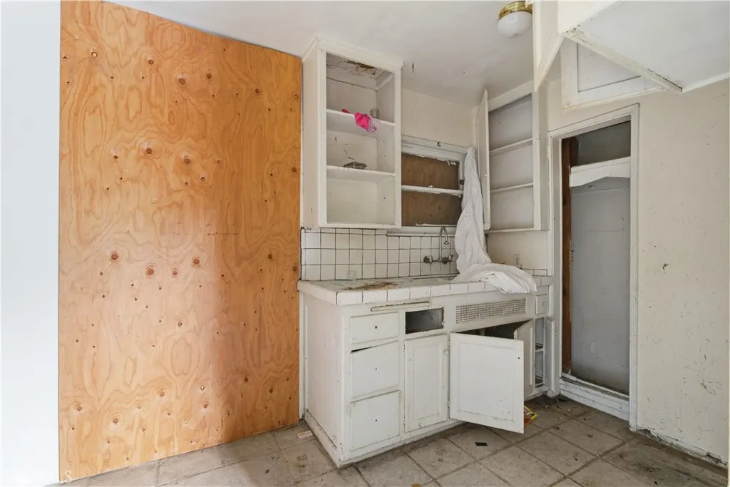 1921 20th, Santa Monica, California 90404 home-pic-18