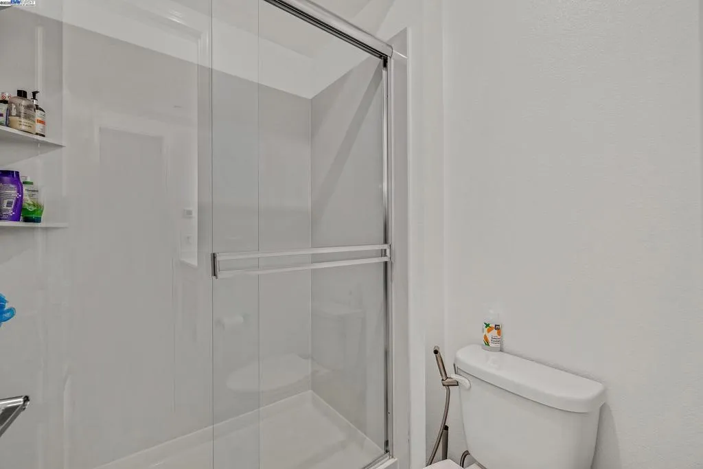 5394 Arnold Rd, Dublin, California 94568 home-pic-20