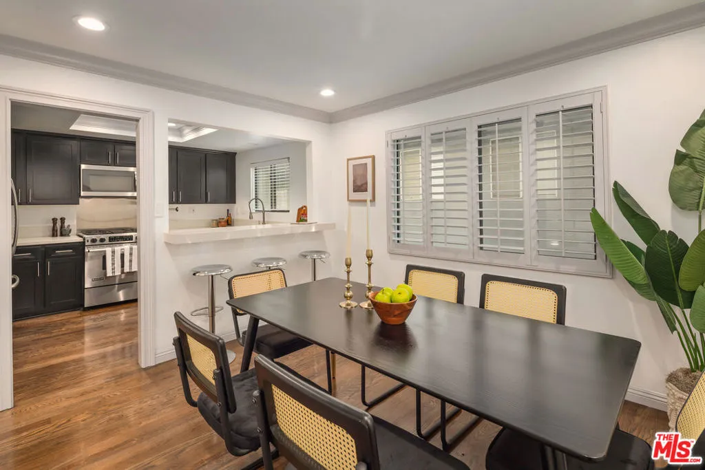 1226 N Kings Road 4, West Hollywood, California 90069 home-pic-9