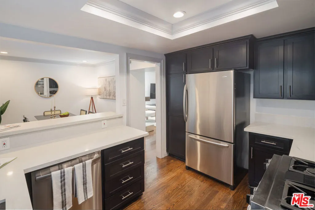 1226 N Kings Road 4, West Hollywood, California 90069 home-pic-11