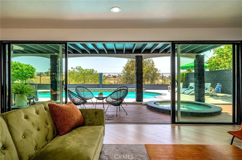 19410 Empty Saddle Road, Walnut, California 91789 home-pic-20