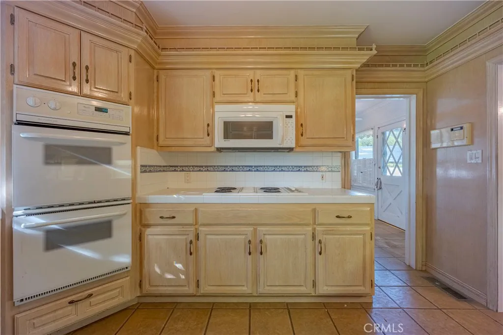 1785 E North Bear Creek, Merced, California 95340 home-pic-16