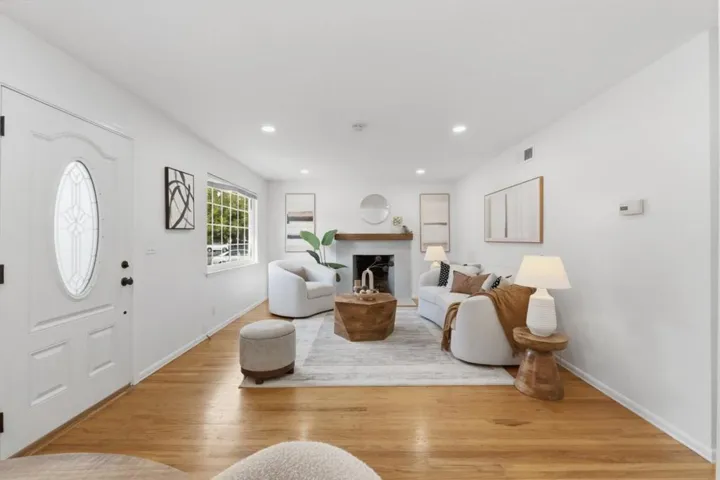 1060 Weyburn Lane, San Jose, California 95129