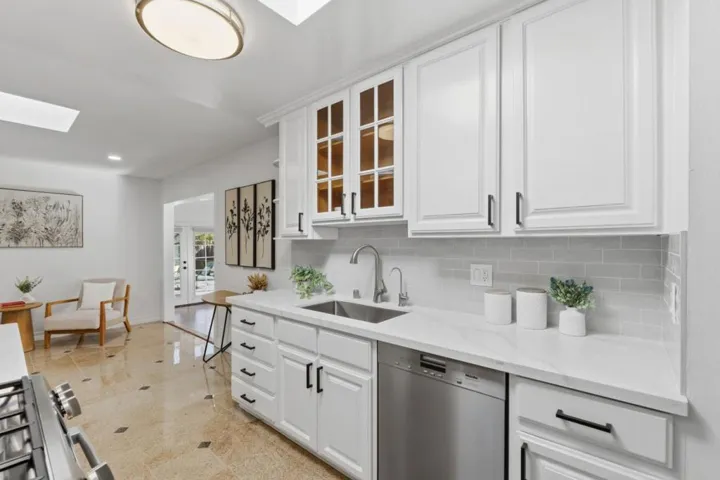 1060 Weyburn Lane, San Jose, California 95129