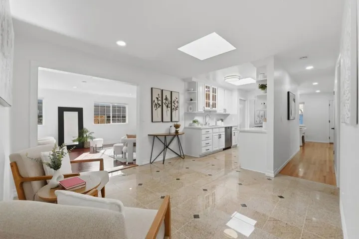 1060 Weyburn Lane, San Jose, California 95129