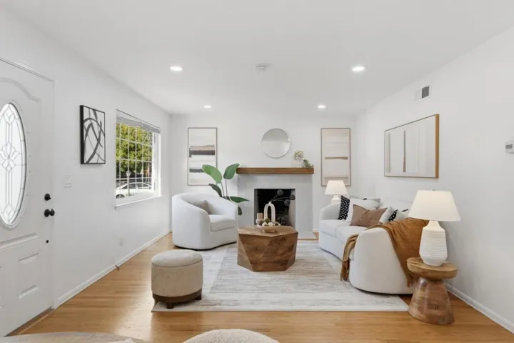 1060 Weyburn Lane, San Jose, California 95129