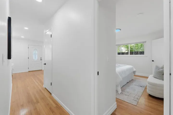 1060 Weyburn Lane, San Jose, California 95129