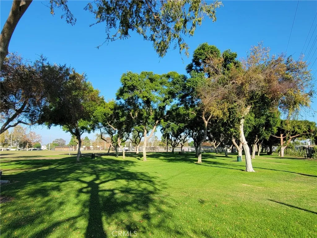 5921 Cypress Point, Long Beach, California 90808 home-pic-5