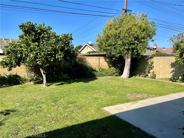 16291 Hawaii, Huntington Beach, California 92649