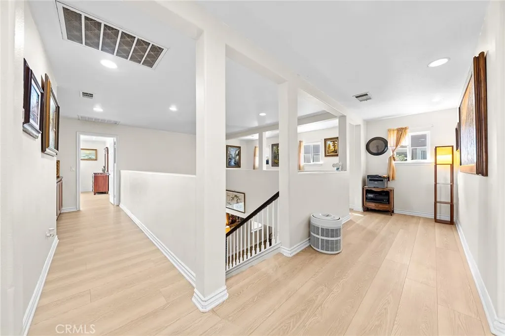 12465 Breeze Lane, Eastvale, California 91752 home-pic-24