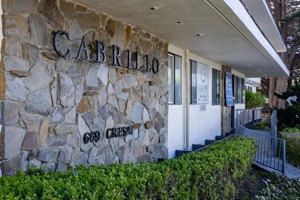 667 Crespi Drive, Pacifica, California 94044 — photo 5