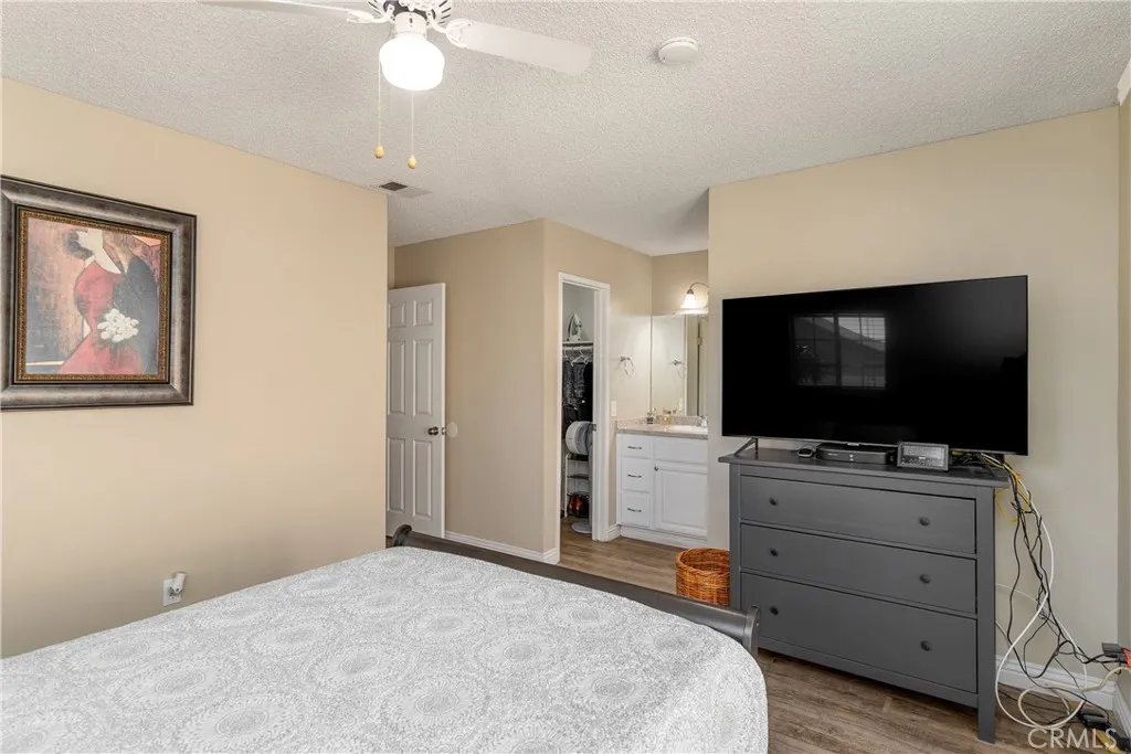 22742 Glendon Drive, Moreno Valley, California 92557 home-pic-11