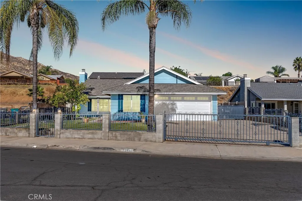 22742 Glendon Drive, Moreno Valley, California 92557 home-pic-39