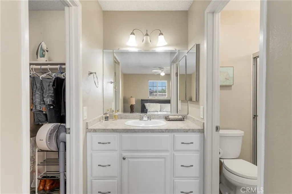 22742 Glendon Drive, Moreno Valley, California 92557 home-pic-12