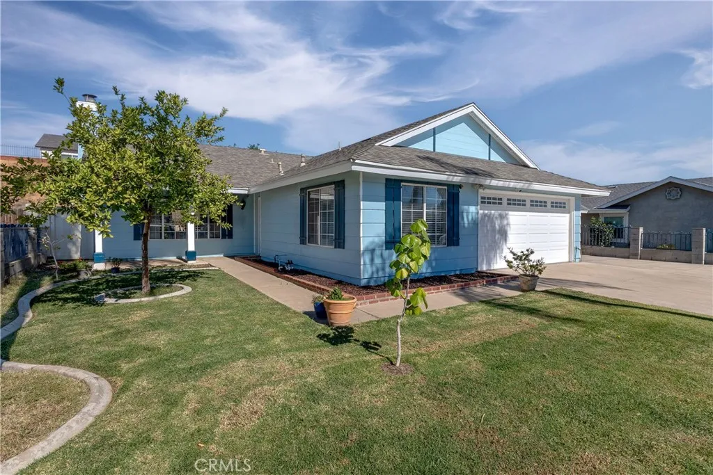22742 Glendon Drive, Moreno Valley, California 92557 home-pic-1