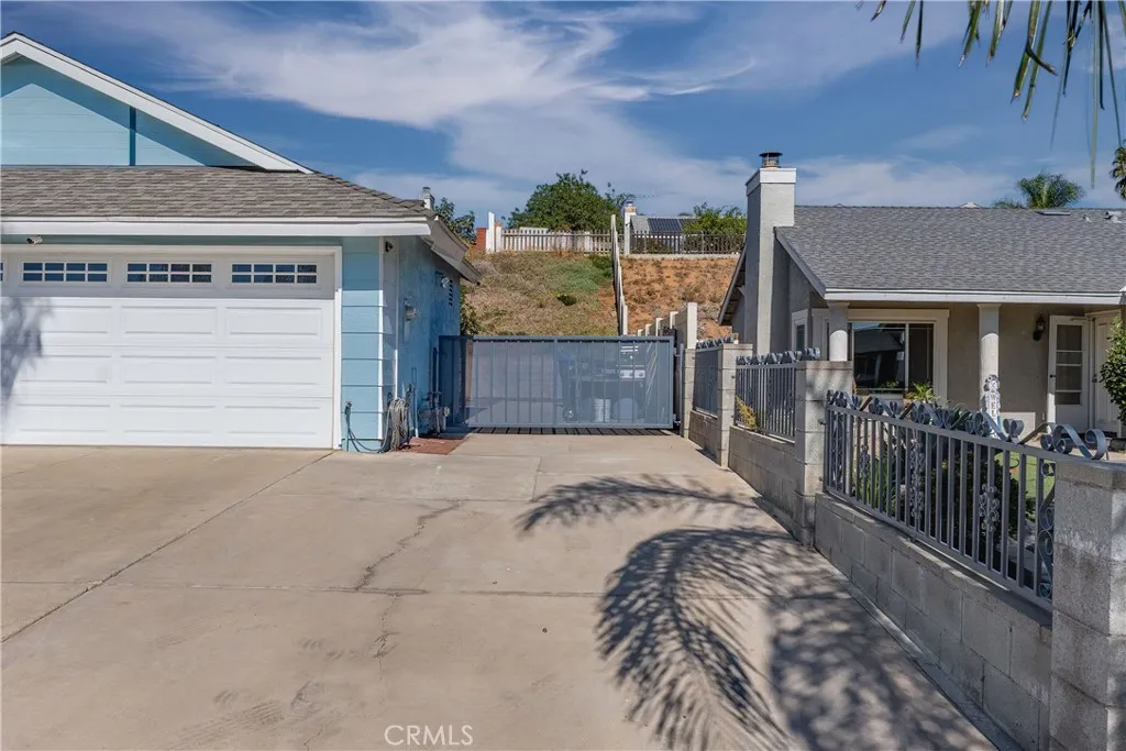 22742 Glendon Drive, Moreno Valley, California 92557 home-pic-38